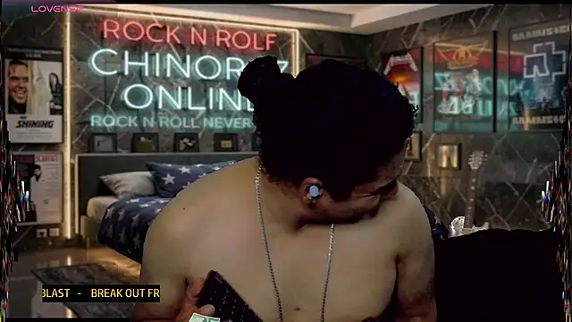 Webkamerová show chino_roz