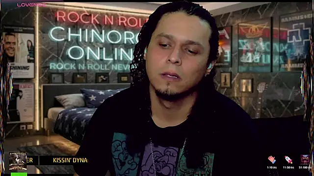 chino_roz Show Webcam