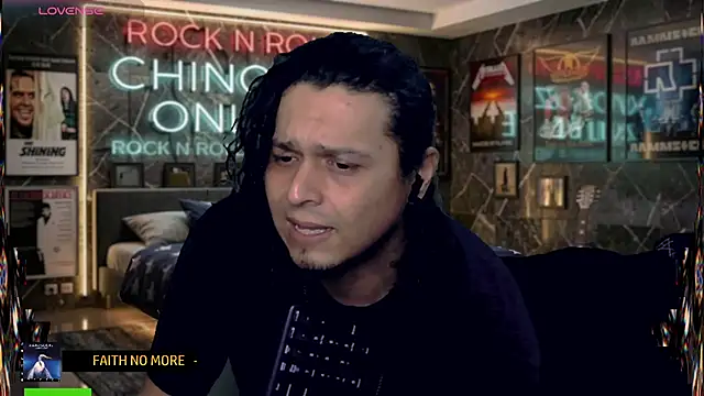 chino_roz's Webcam Show