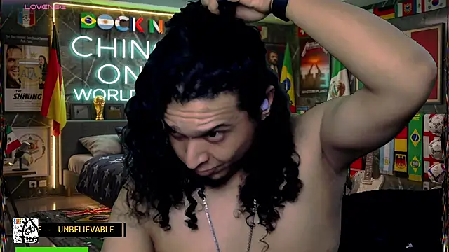 Webkamerová show chino_roz