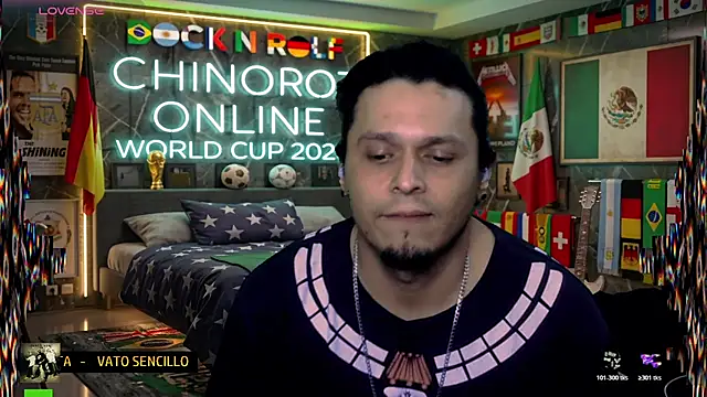 chino_roz Show Webcam