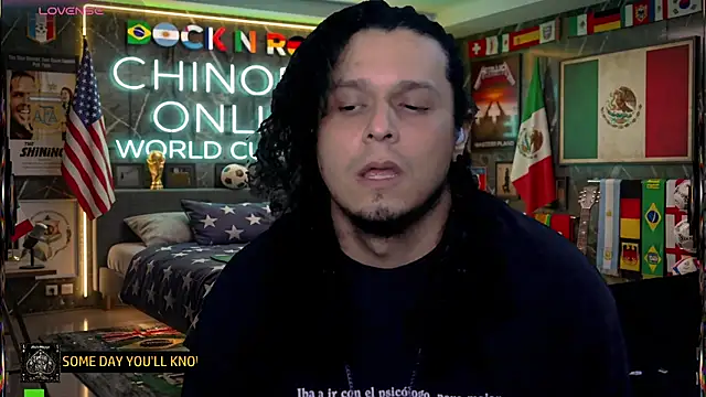 הופעת וובקאם של chino_roz