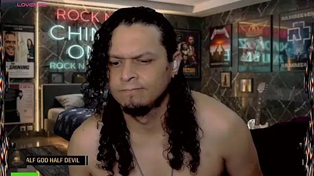 chino_roz's Webcam Show