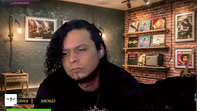 chino_roz Webcam-Show