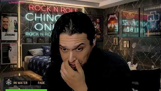 chino_roz's Webcam Show