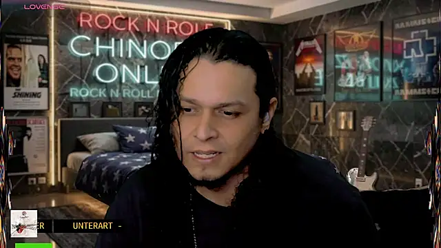הופעת וובקאם של chino_roz