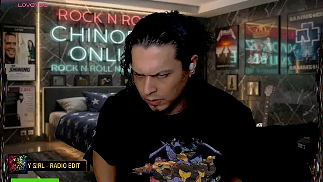 chino_roz webkamerás műsora