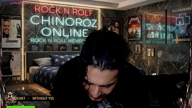 chino_roz webkamerás műsora