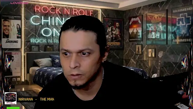 Webkamerová show chino_roz