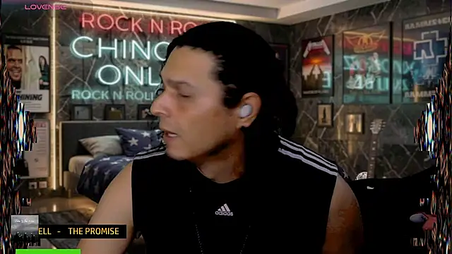 chino_roz Show Webcam