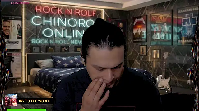 chino_roz Webcam show