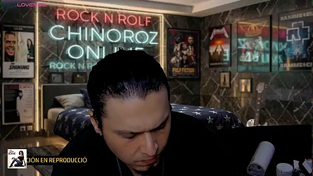 chino_roz Show Webcam