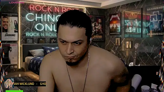 chino_roz Webcam show
