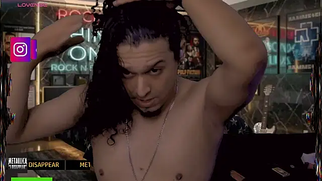 chino_roz's Webcam Show