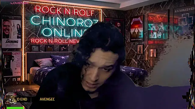 chino_roz Show in webcam