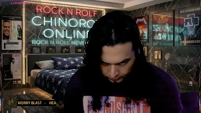 הופעת וובקאם של chino_roz