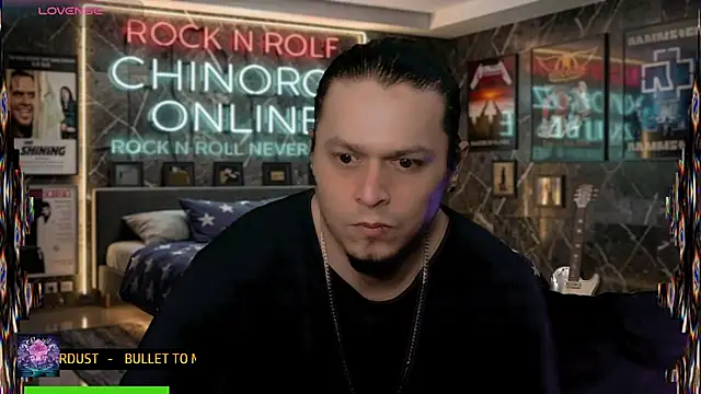 chino_roz Show Webcam