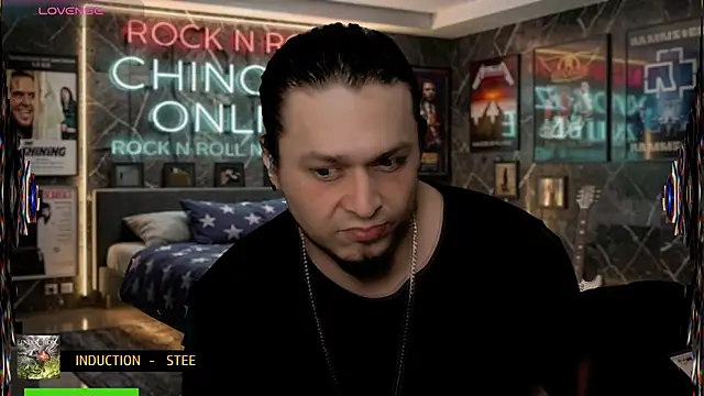 chino_roz Webcam show