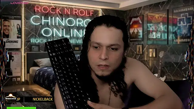 Show modela chino_roz na web-kameri