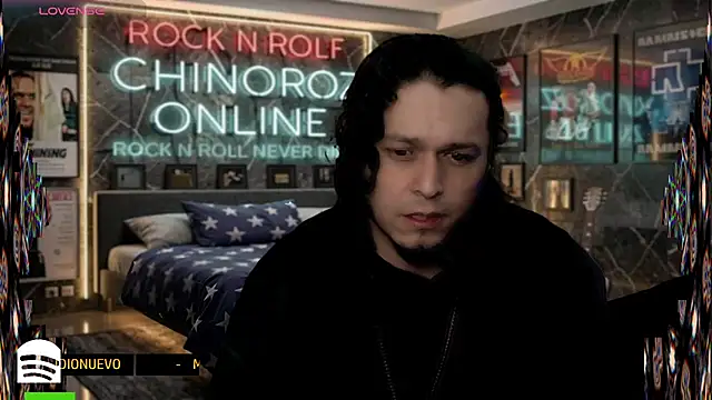 chino_roz Show in webcam