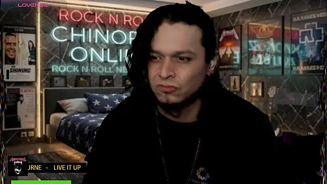 chino_roz Show Webcam
