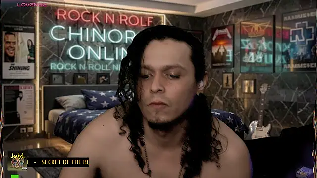 Show modela chino_roz na web-kameri
