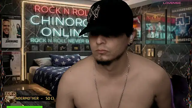 chino_roz Webcam show