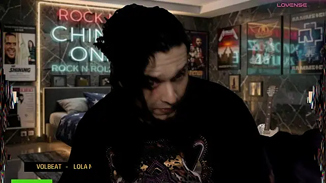 chino_roz's Webcam Show