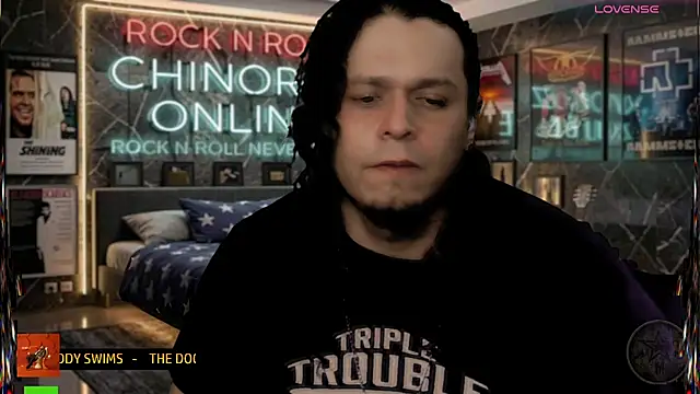عرض كام chino_roz