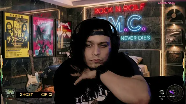 chino_roz Webcam show
