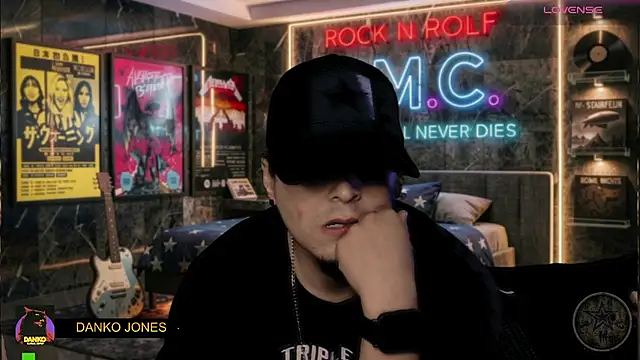 chino_roz Pertunjukan Webcam