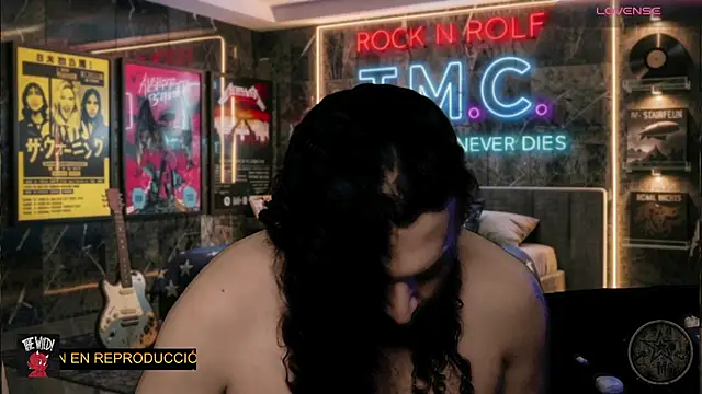 chino_roz's Webcam Show