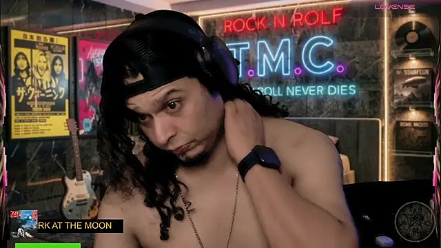 chino_roz's Webcam Show