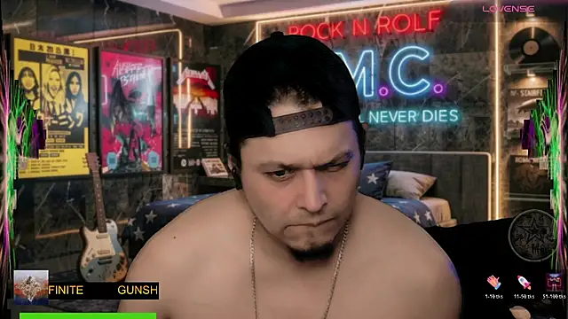 chino_roz's Live Sex Cam Show