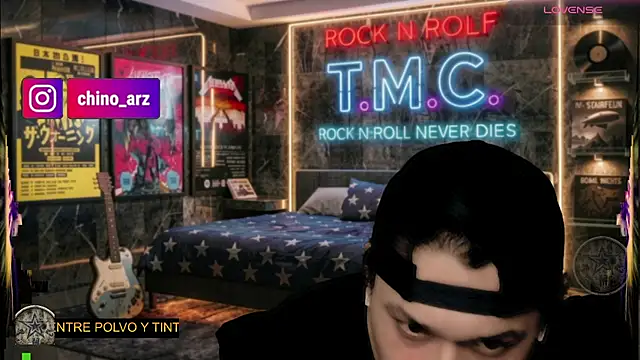 chino_roz Pertunjukan Webcam
