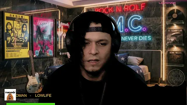 chino_roz Webcam show
