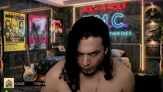 הופעת וובקאם של chino_roz