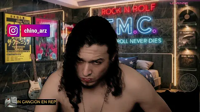 chino_roz Webcam-Show