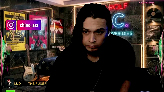 chino_roz's Webcam Show