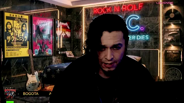 chino_roz Webcam-Show