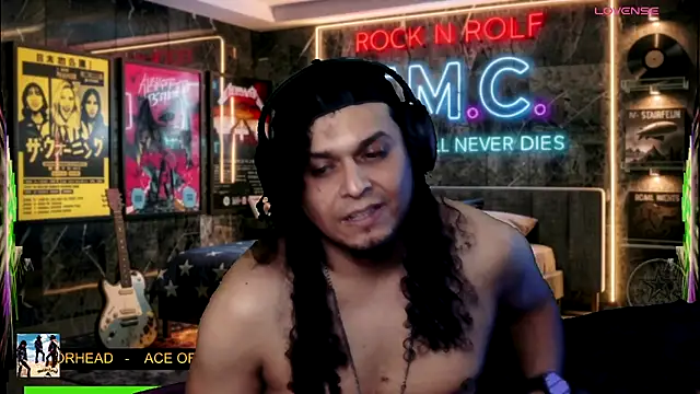 chino_roz Pertunjukan Webcam