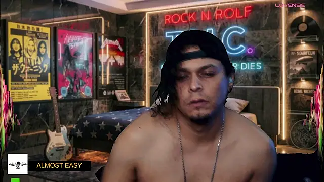 chino_roz's Webcam Show