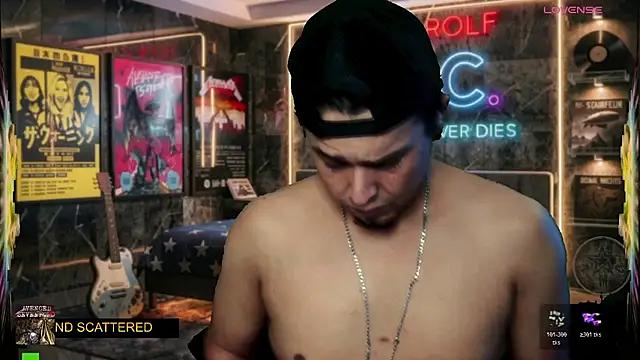 chino_roz Webcam show