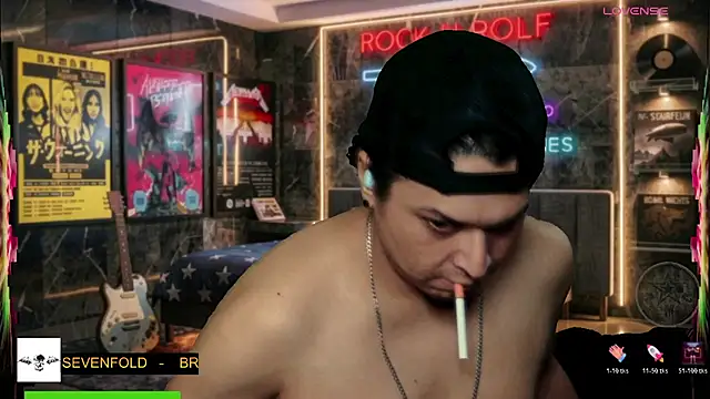chino_roz Webcam Show