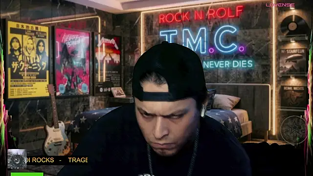 chino_roz Webcam-Show