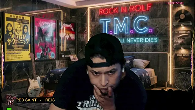 chino_roz's Webcam Show