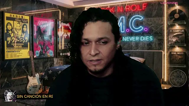 chino_roz Webcam-Show