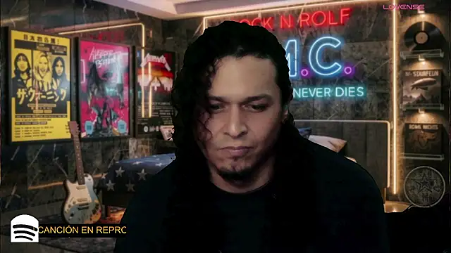 chino_roz Pertunjukan Webcam
