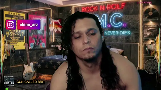chino_roz Show Webcam