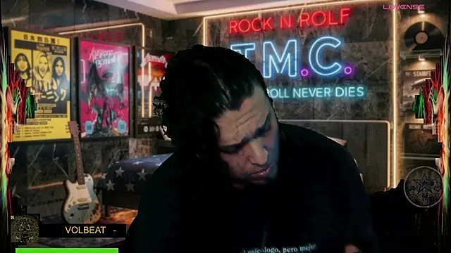 הופעת וובקאם של chino_roz